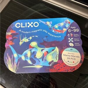 Clixo Marine Marvels Glow Pack 24 Piece NEW